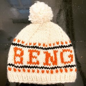 NFL. ANY TEAM Hand knit women’s                   Bengals Hat